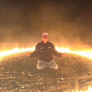 Meet your Posher, Bobby